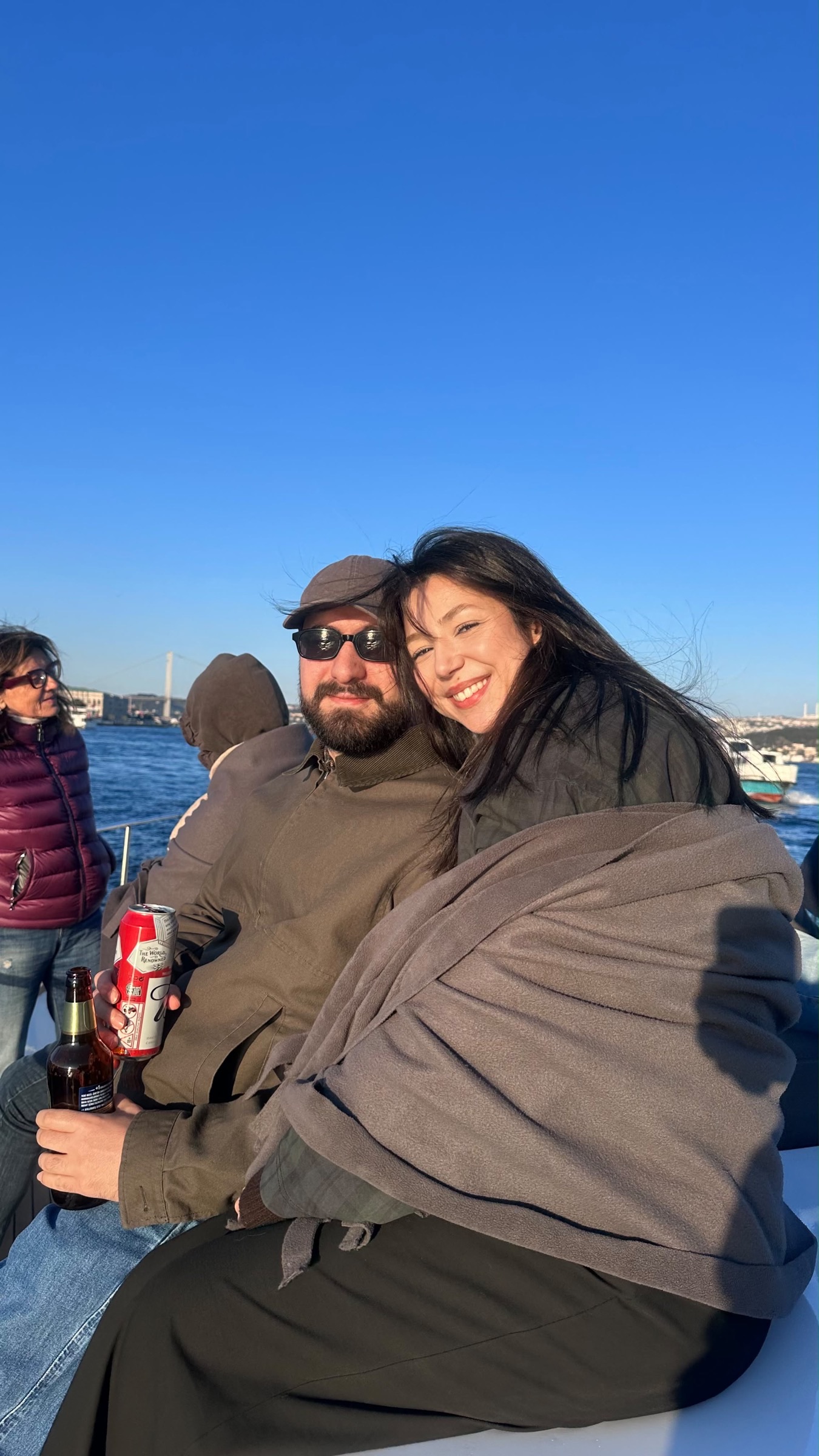 Bosphorus Sunset Cruise — Karaköy ferry pier (next to the Mimar Sinan statue, by Marmaray and Balıkçı Kemal) → Dolmabahçe & Ortaköy → First Bosphorus Bridge → Rumeli Hisarı turnaround → return at blue hour in Istanbul